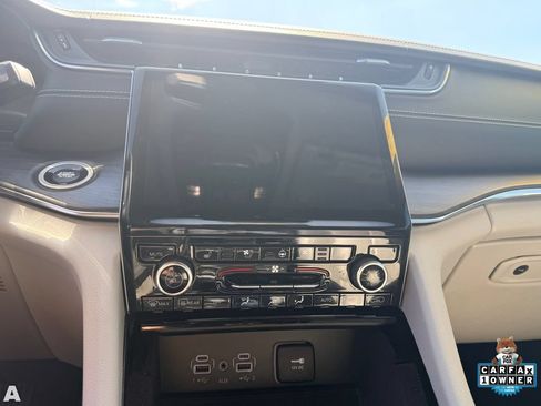 Certified 2021 Jeep Grand Cherokee L Overland w/ Advanced Protech Group III AWD/4WD image 12