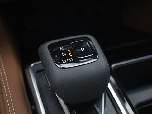 New 2026 Nissan Pathfinder Platinum AWD/4WD image 19