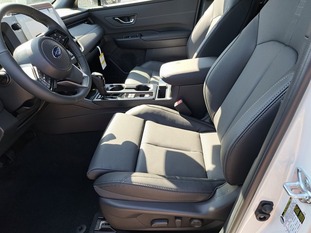 New 2026 Subaru Outback Touring AWD/4WD image 13