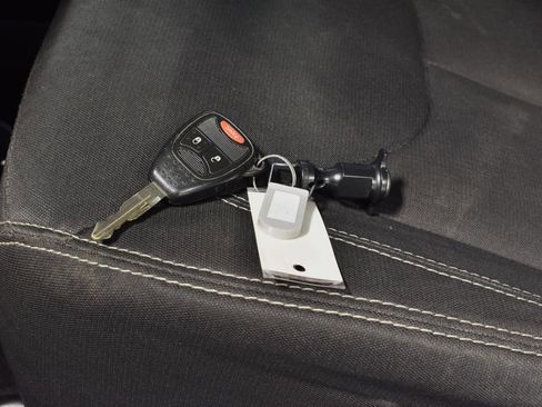 Used 2015 Jeep Wrangler Unlimited Rubicon w/ Dual Top Group image 37