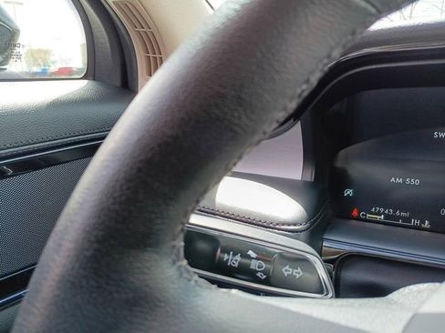 Used 2022 Lincoln Nautilus AWD image 7
