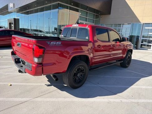 Used 2020 Toyota Tacoma SR w/ SR Convenience Package image 13
