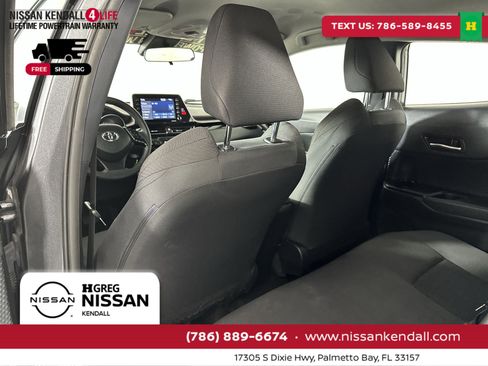 Used 2021 Toyota C-HR LE image 27