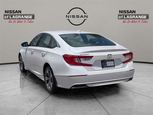Used 2020 Honda Accord EX image 12