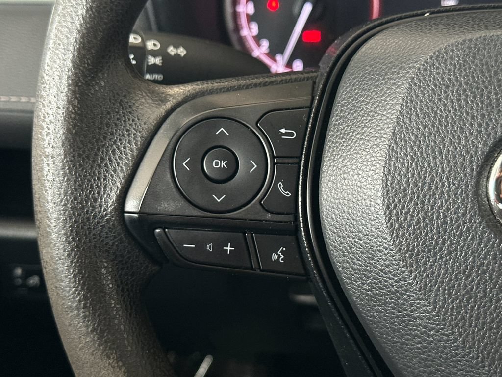 Used 2023 Toyota RAV4 XLE AWD/4WD image 23