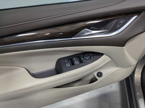 Used 2017 Buick LaCrosse Preferred image 35