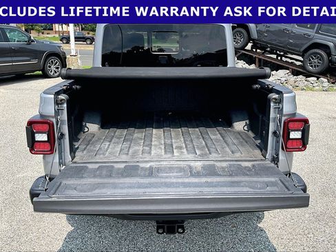 Used 2020 Jeep Gladiator Rubicon AWD/4WD image 29