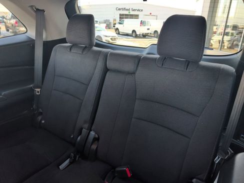 Used 2018 Honda Pilot EX image 20