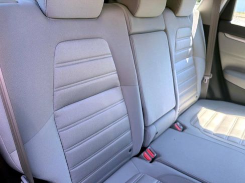 Used 2018 Honda CR-V LX image 13