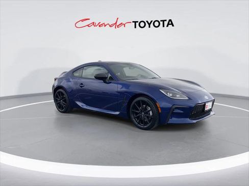 Certified 2025 Toyota GR86 Premium w/ ALL Weather Mat Package (TMS) RWD image 2