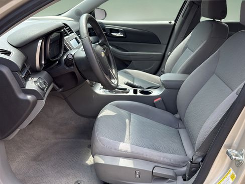 Used 2015 Chevrolet Malibu LS w/ Protection Package FWD image 11