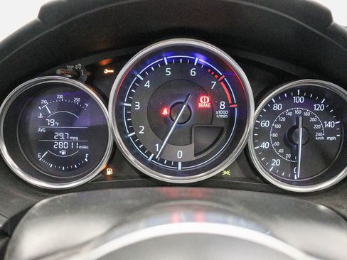 Used 2016 MAZDA MX-5 Miata Grand Touring RWD image 24