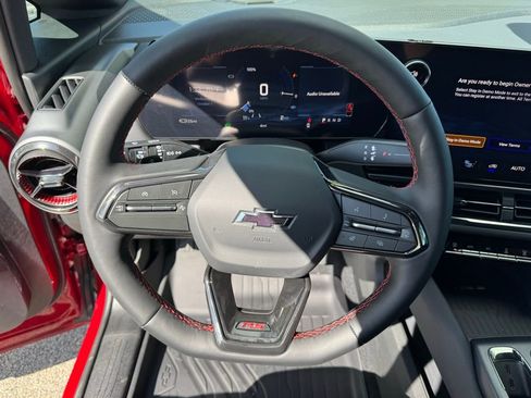 New 2026 Chevrolet Equinox EV RS FWD image 12
