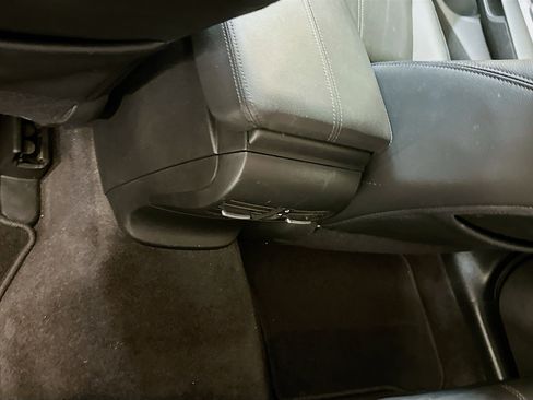 Used 2015 Honda Crosstour EX-L image 28