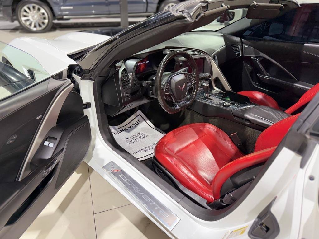 Used 2017 Chevrolet Corvette Stingray Coupe w/ 1LT RWD image 15