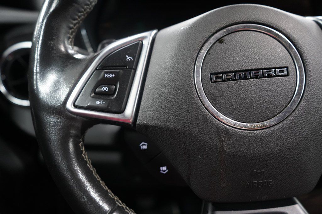 Used 2022 Chevrolet Camaro LT w/ Technology Package RWD image 17