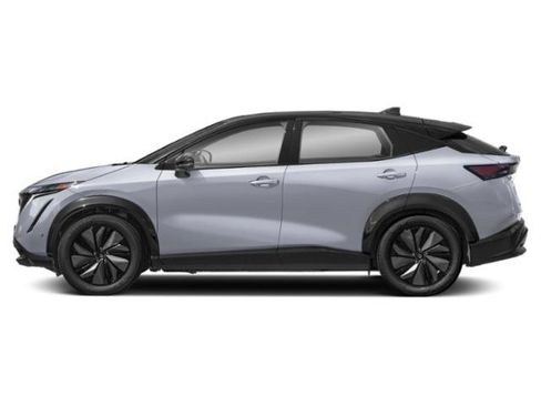 Used 2024 Nissan Ariya AWD image 3