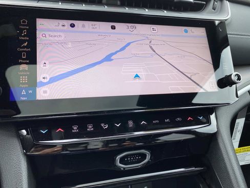 New 2026 Jeep Grand Cherokee Limited w/ Limited Altitude Package image 10