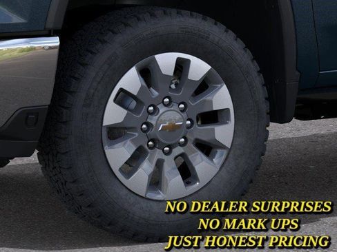 New 2026 Chevrolet Silverado 2500 LT w/ Convenience Package AWD/4WD image 9