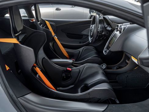 Used 2019 McLaren 600LT image 21