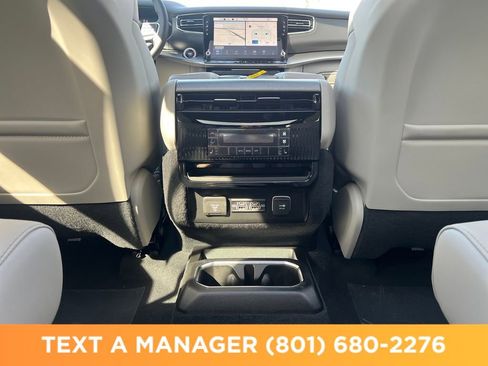 New 2026 Jeep Grand Wagoneer Limited AWD/4WD image 30