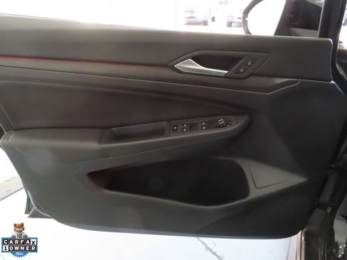 Used 2024 Volkswagen GTI Autobahn FWD image 10