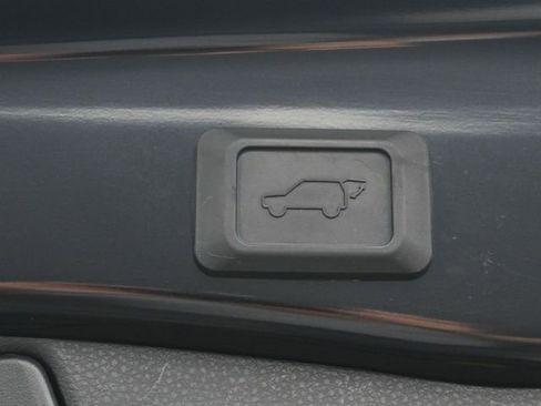 Used 2024 Toyota RAV4 XLE w/ Convenience Package image 31