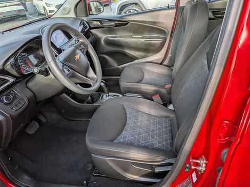 Used 2021 Chevrolet Spark LT image 25