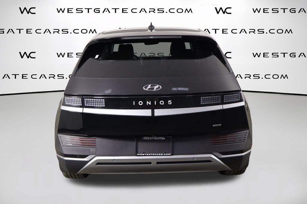 Used 2023 Hyundai Ioniq 5 SEL w/ Cargo Package AWD/4WD image 4