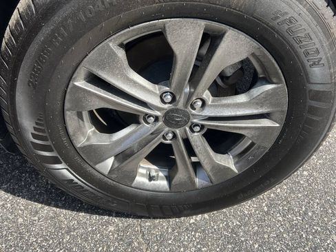 Used 2014 Hyundai Santa Fe Sport w/ Premium Equipment Package 03 FWD image 26