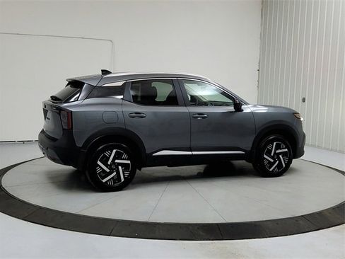 New 2026 Nissan Kicks SV w/ SV Premium Package image 7