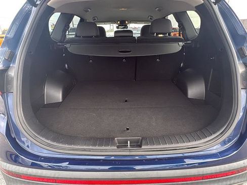 Used 2023 Hyundai Santa Fe SEL image 11
