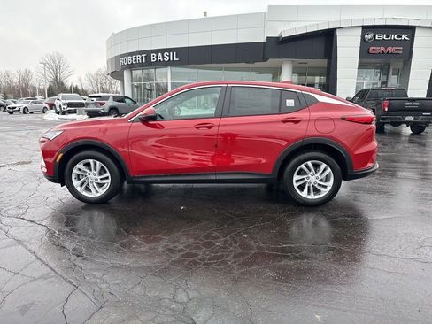 New 2026 Buick Envista Preferred image 7