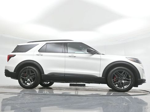 New 2025 Ford Explorer ST w/ Sun And Sound Package image 52