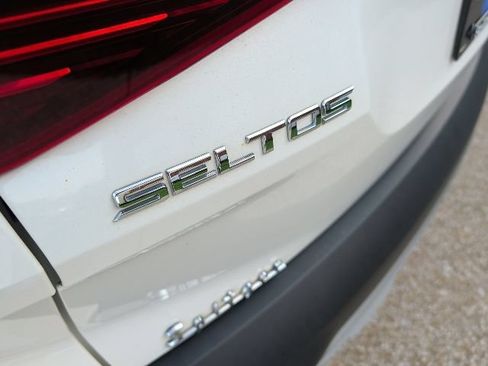 Used 2021 Kia Seltos EX AWD/4WD image 7