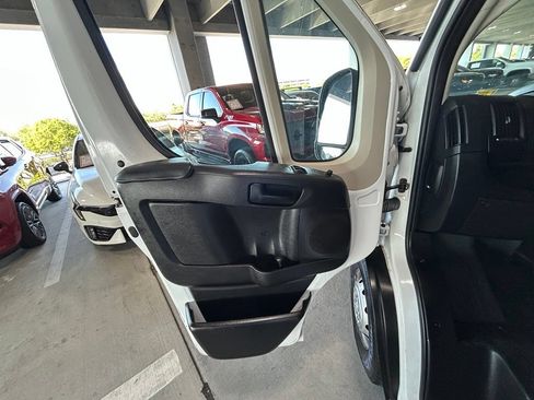 Used 2021 RAM ProMaster 1500 FWD image 25