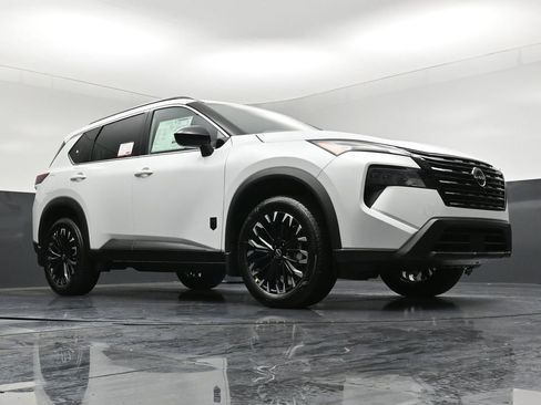 New 2026 Nissan Rogue SV AWD/4WD image 27