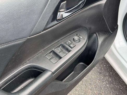 Used 2014 Honda Accord Sport image 19