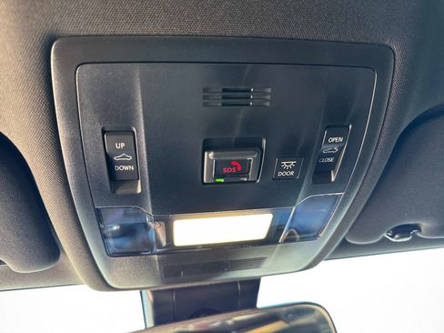 Certified 2025 Lexus IS 350 F Sport image 26