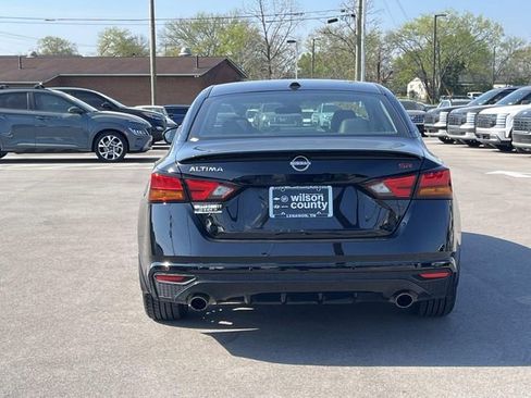 Used 2024 Nissan Altima 2.5 SR w/ SR Premium Package image 6