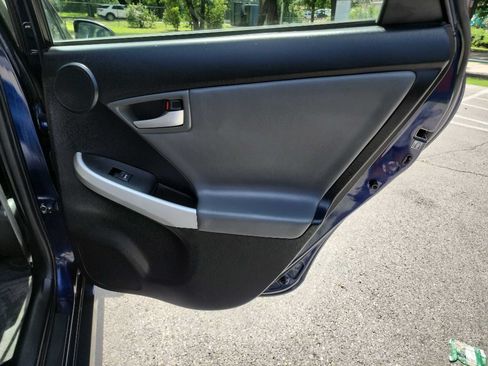 Used 2014 Toyota Prius Four w/ Solar Roof Package FWD image 26