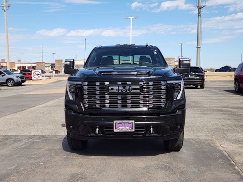 Certified 2025 GMC Sierra 2500 Denali Ultimate image 6