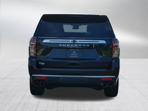 Used 2023 Chevrolet Suburban High Country AWD/4WD image 6