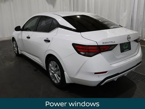 Certified 2024 Nissan Sentra S FWD image 5