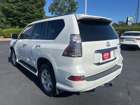 Used 2018 Lexus GX 460 w/ Navigation Package AWD/4WD image 10