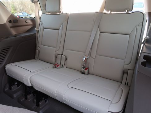 Certified 2021 GMC Yukon Denali w/ Denali Ultimate Package image 32