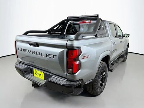New 2026 Chevrolet Colorado Z71 w/ Midnight Edition AWD/4WD image 5