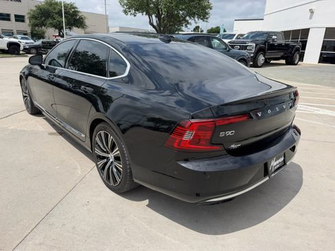 Used 2023 Volvo S90 B6 Plus AWD/4WD image 2