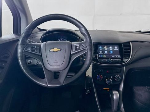 Used 2019 Chevrolet Trax LT image 21