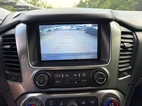 Used 2019 Chevrolet Tahoe LT w/ Off-Road Package AWD/4WD image 15